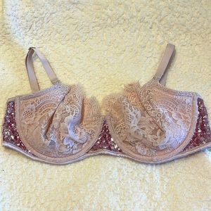 EUC Victoria’s Secret Dream Angels push-up lace bra without padding with sequins